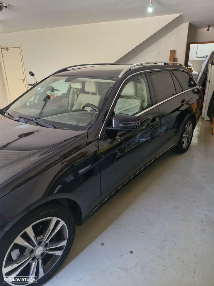 Mercedes-Benz E 200 CDI DPF BlueEFFICIENCY - 3