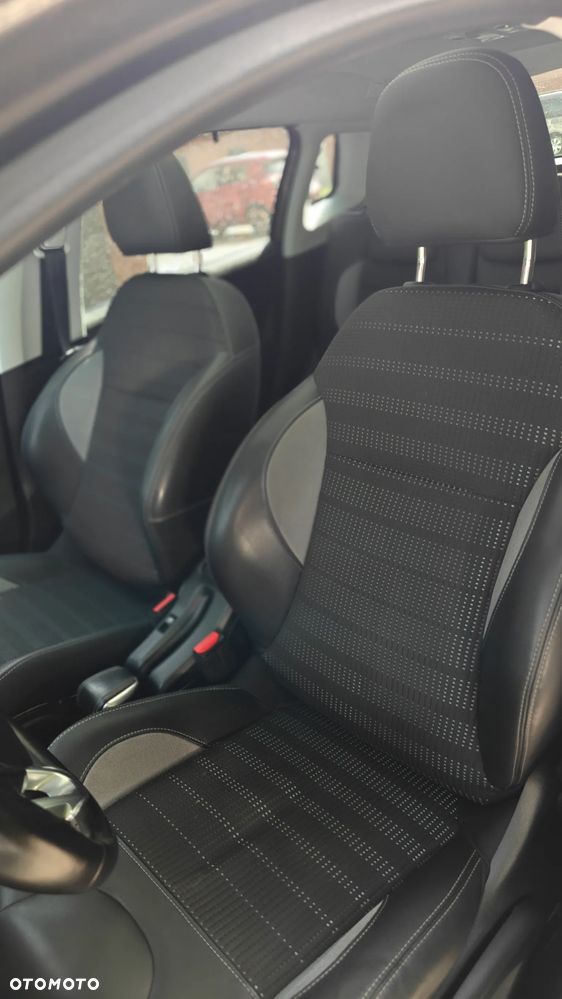 Peugeot 2008 1.6 BlueHDi Allure - 8