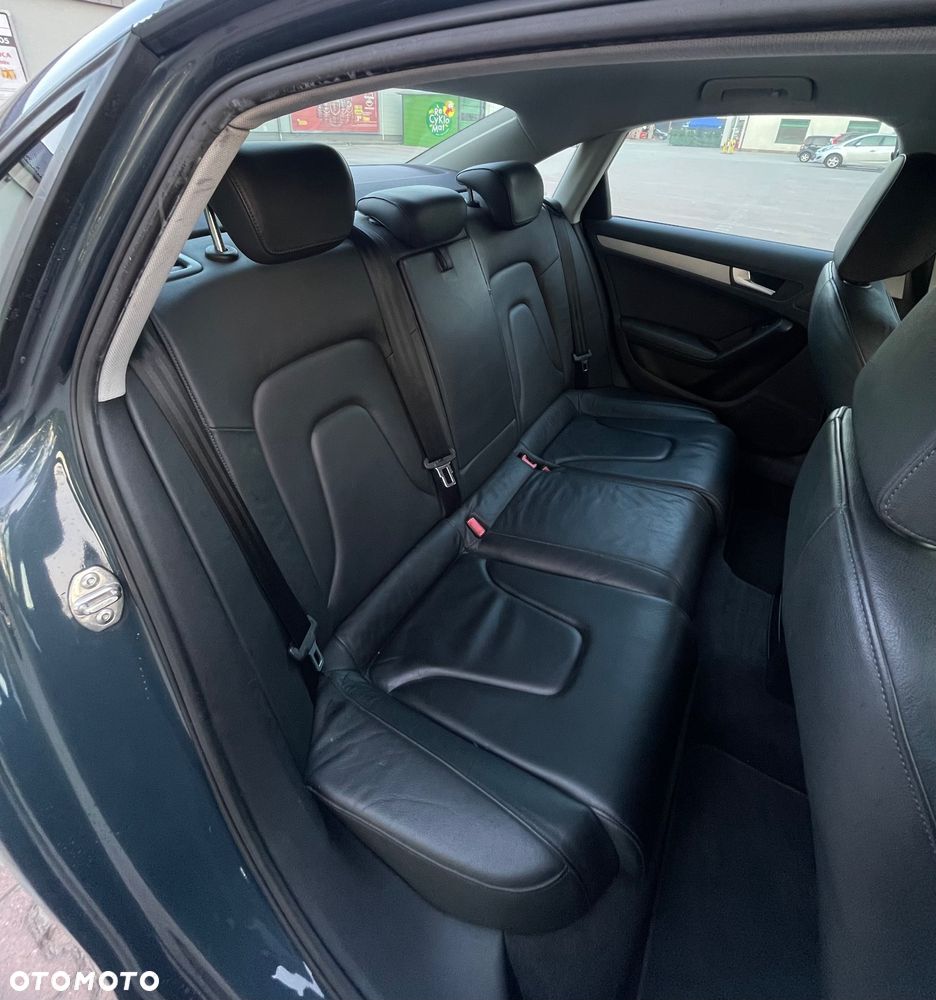 Audi A4 Limousine 2.0 TDI DPF Ambiente - 11