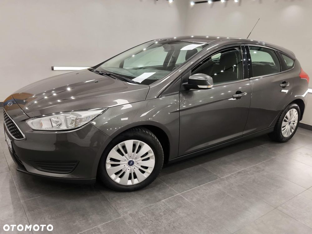 Ford Focus 1.0 EcoBoost Trend - 11