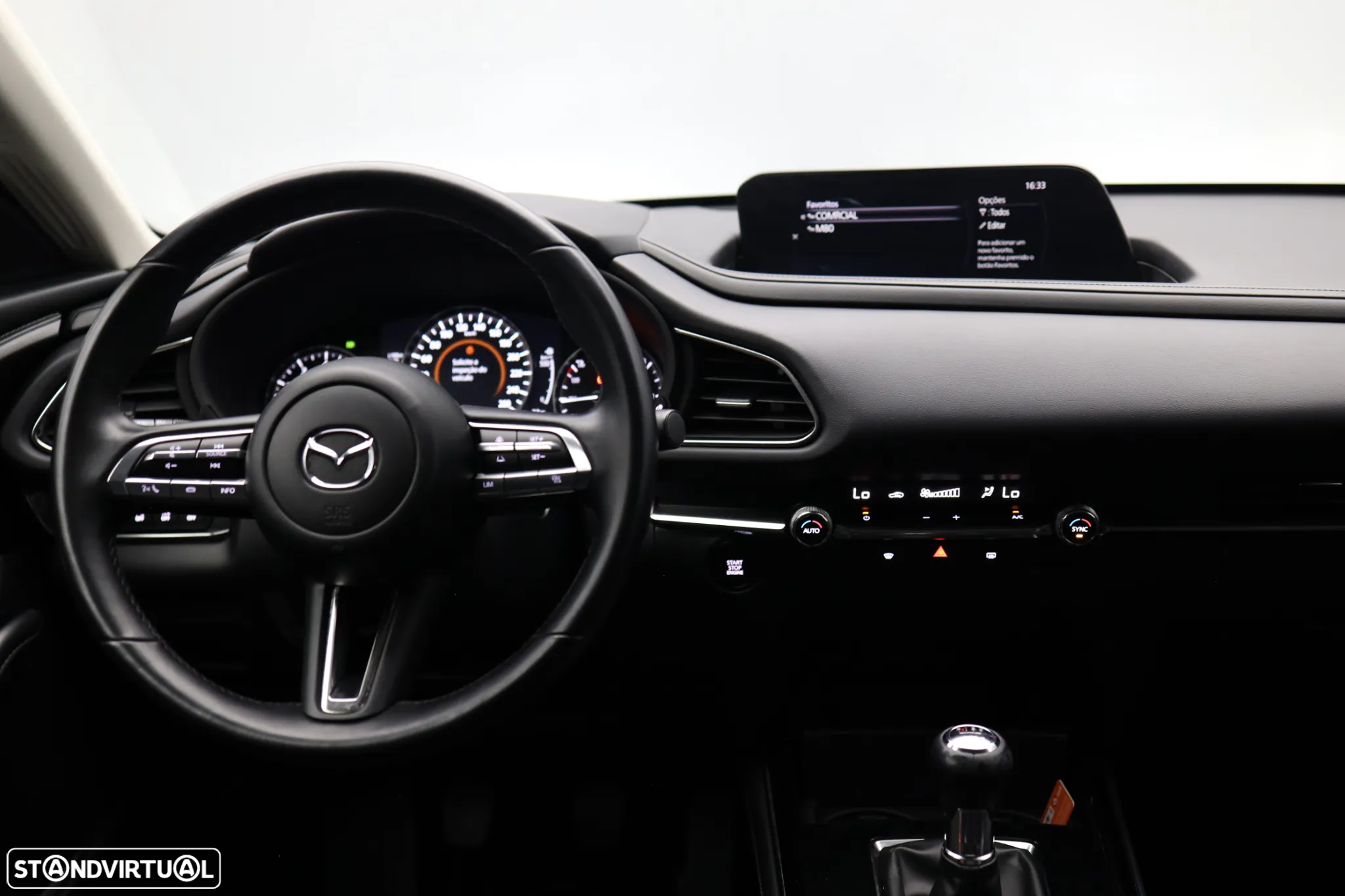 Mazda CX-30 2.0 Sky-G Evolve i-Active - 23