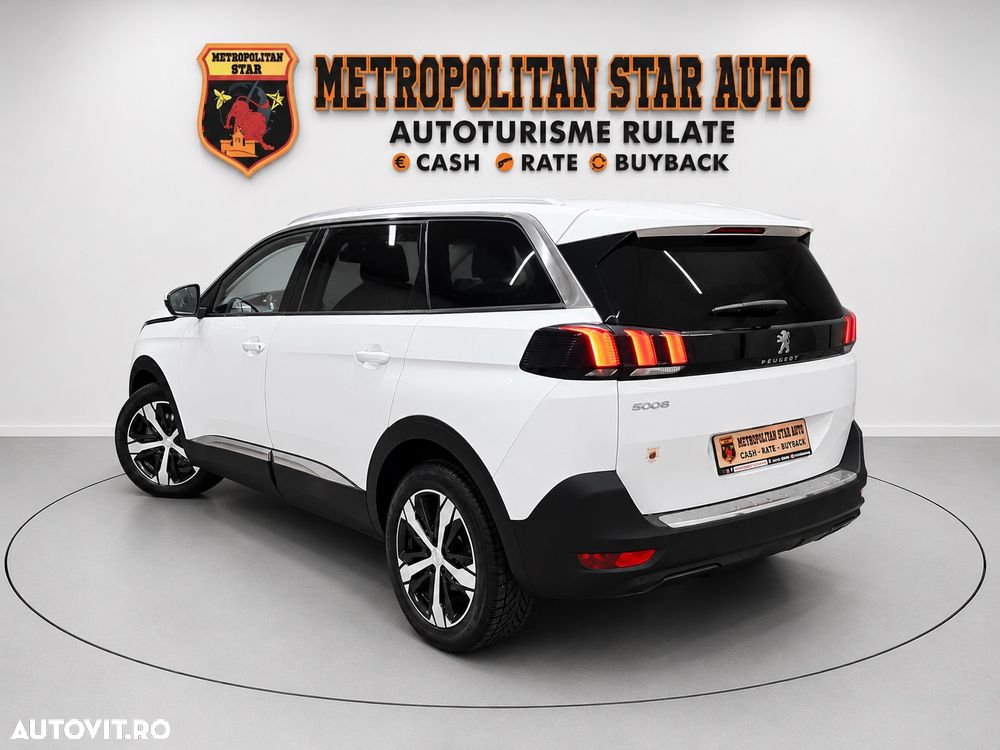 Peugeot 5008 - 5