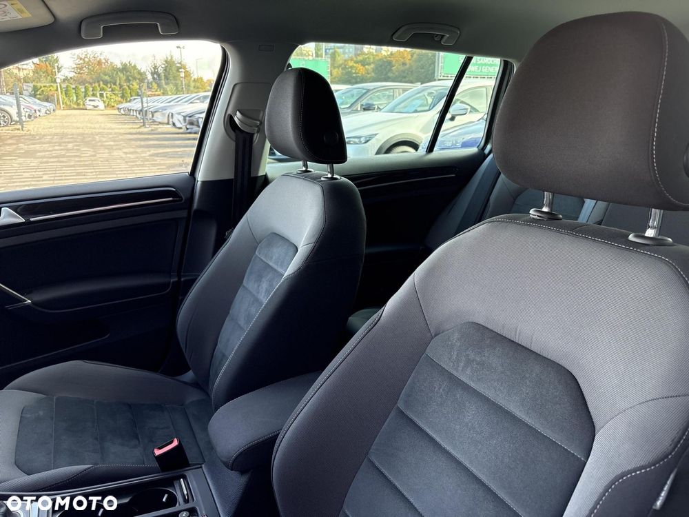 Volkswagen Golf VII 2.0 TDI BMT Highline DSG - 11
