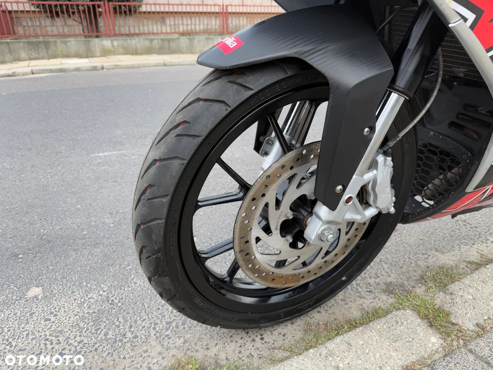 Aprilia RS - 19