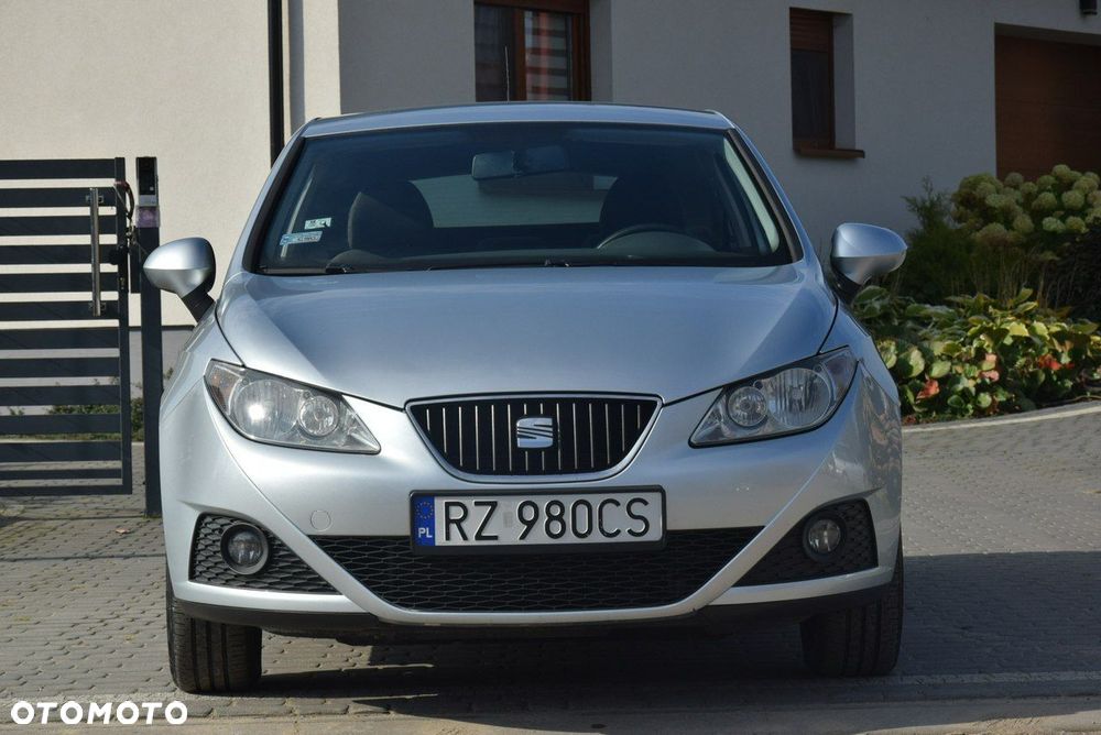 Seat Ibiza SC 1.6 16V DSG Stylance - 3