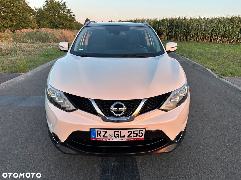 Nissan Qashqai 1.6 DIG-T Tekna - 2