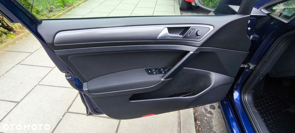 Volkswagen Golf 1.5 TSI BMT Evo Comfortline - 24