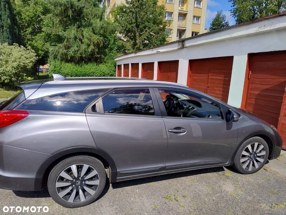 Honda Civic 1.8 Lifestyle (ADAS / Connect+) - 8