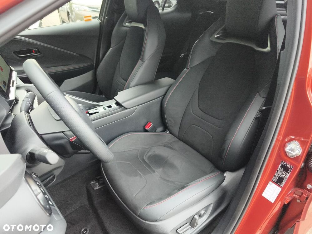 Toyota C-HR - 18