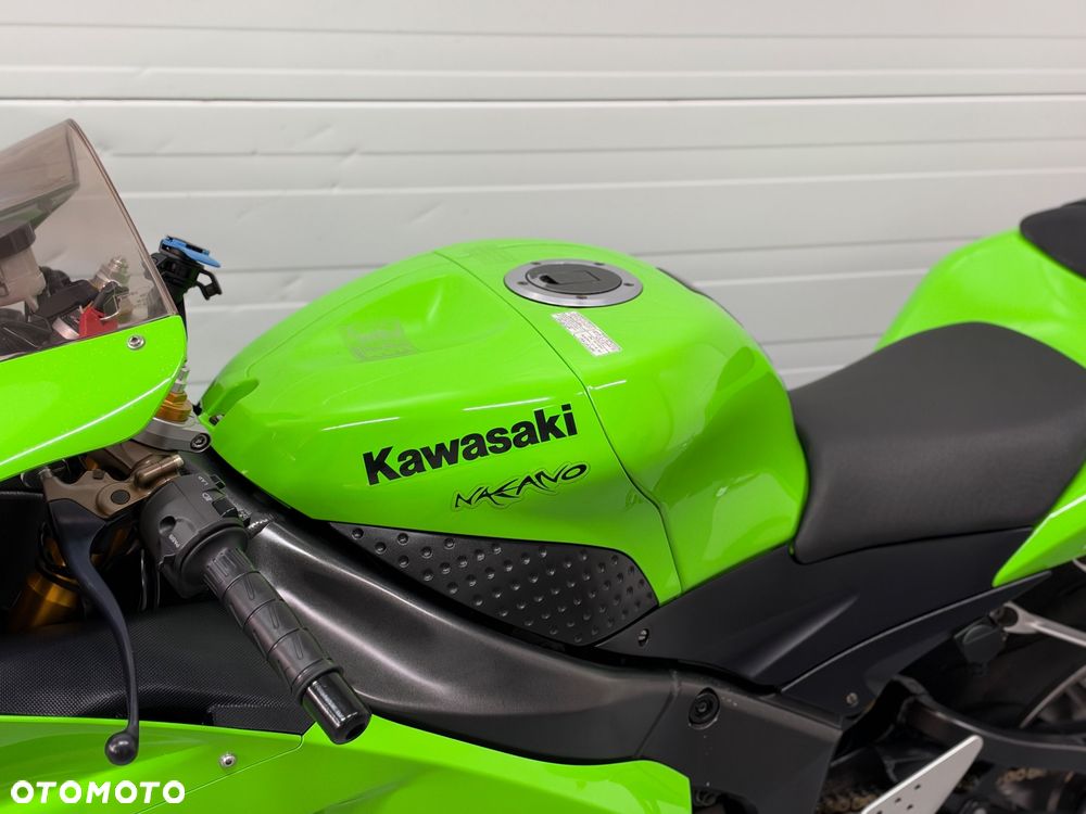 Kawasaki ZXR - 28