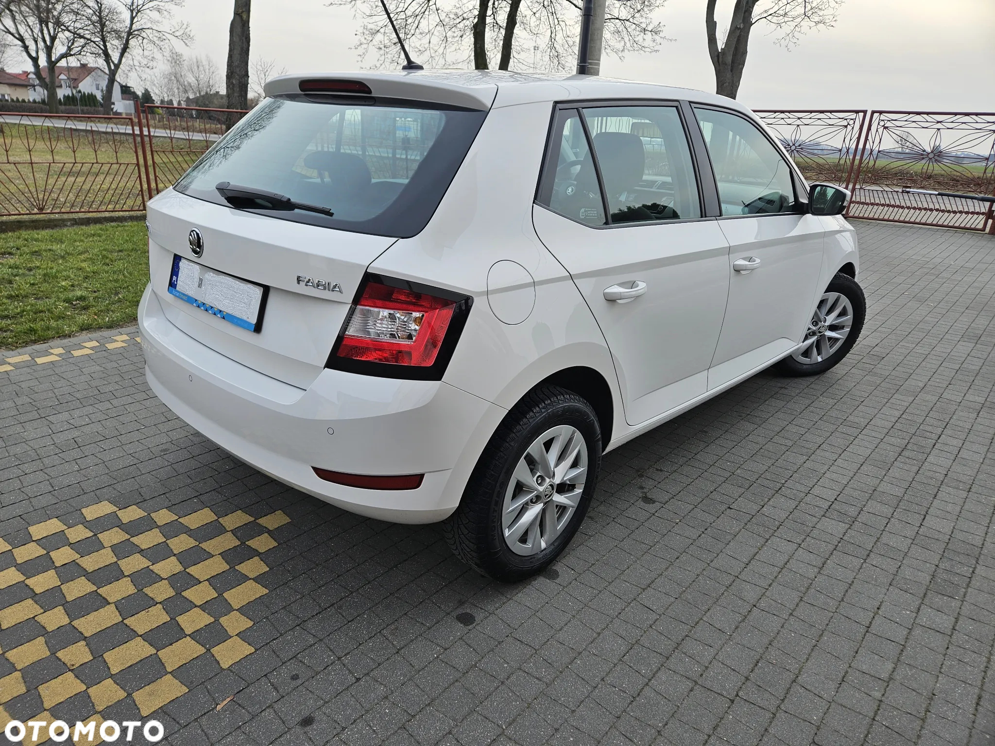 Skoda Fabia 1.0 TSI Ambition - 5