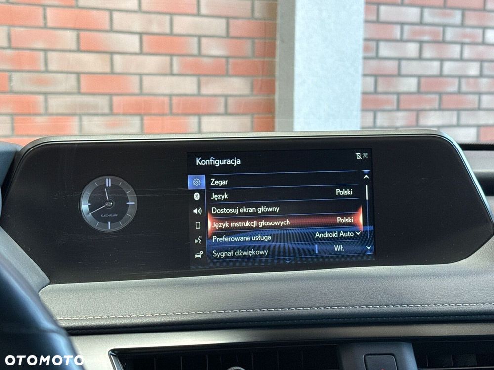 Lexus UX - 27