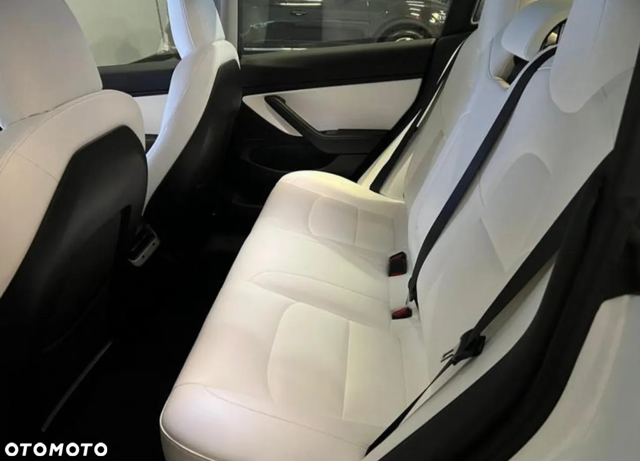 Tesla Model 3 Standard Reichweite Plus Hinterradantrieb - 20
