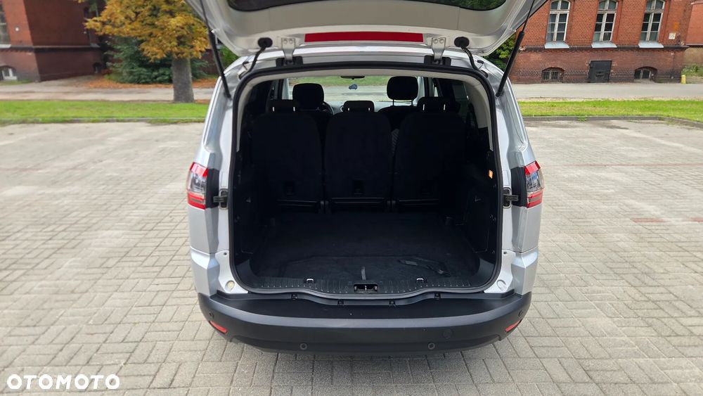 Ford S-Max 2.0 TDCi DPF Titanium - 18