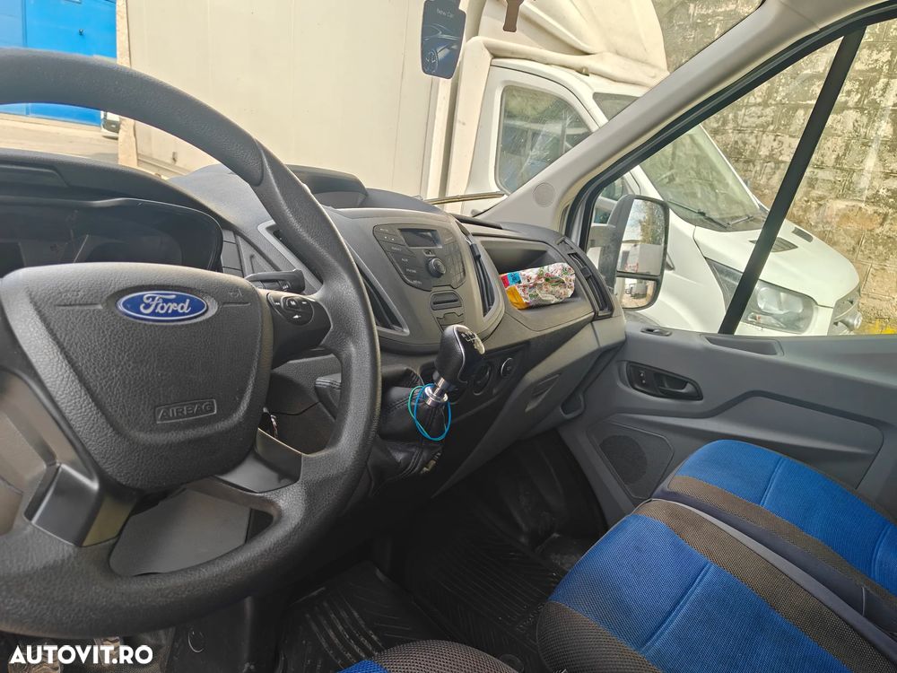 Ford TRANZIT - 9
