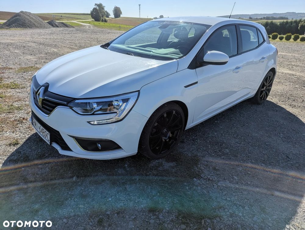 Renault Megane 1.5 Blue dCi Intens - 2