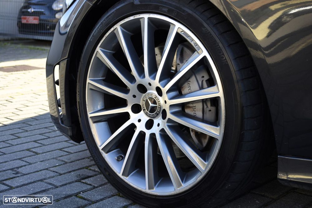 Mercedes-Benz C 300 AMG Line - 14