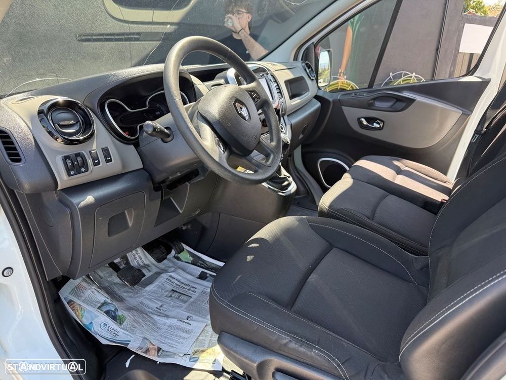 Renault Trafic 1.6 dCi L2H1 1.2T - 22