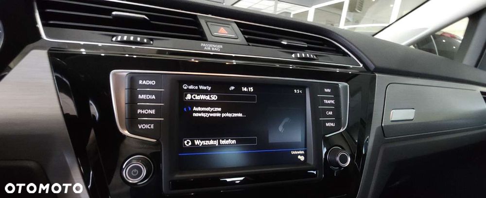 Volkswagen Touran - 39