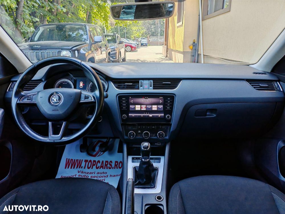 Skoda Octavia - 5