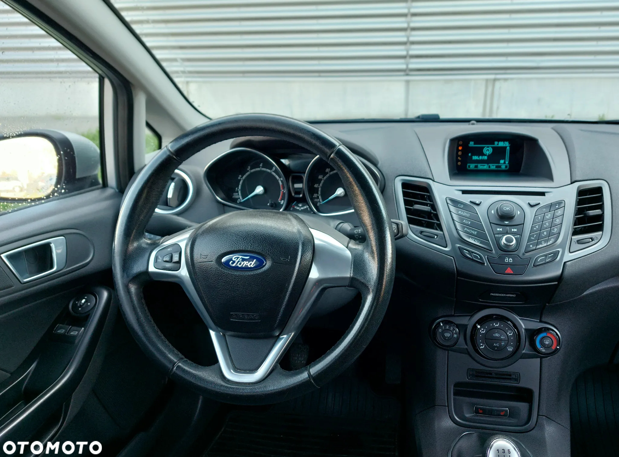 Ford Fiesta - 7