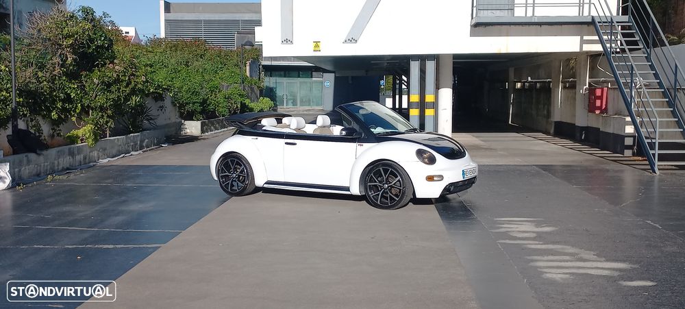 VW New Beetle Cabriolet 1.9 TDi Top Couro - 56
