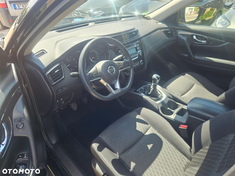 Nissan X-Trail - 8