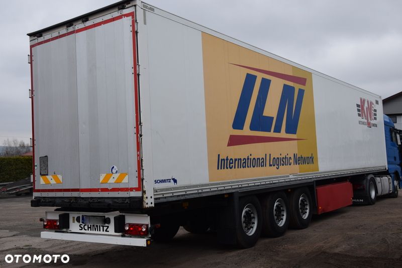 Schmitz Cargobull SKO 24 - 1