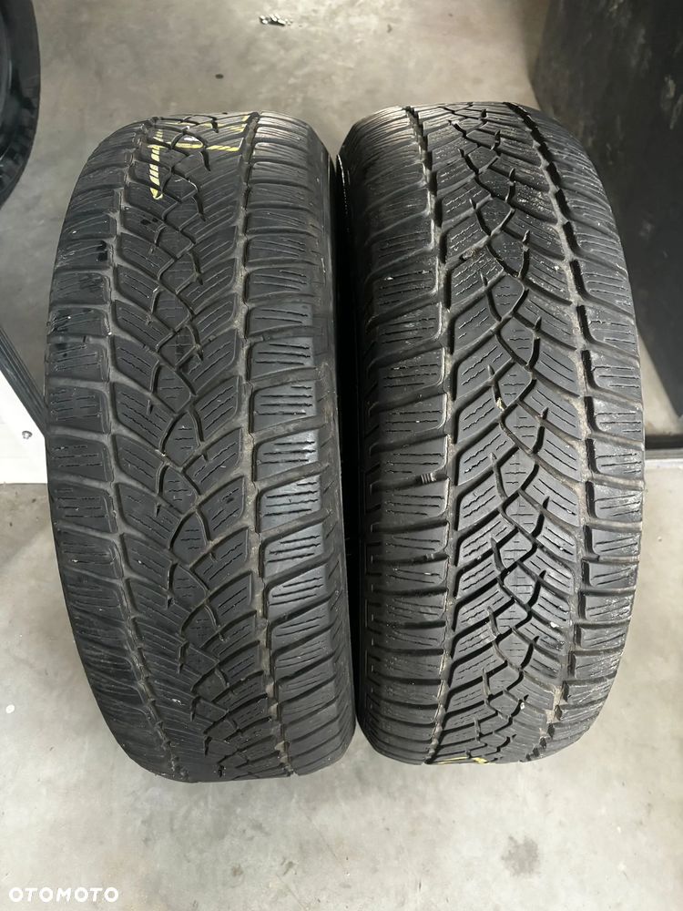 Opony zimowe - 215/65R16 - 1