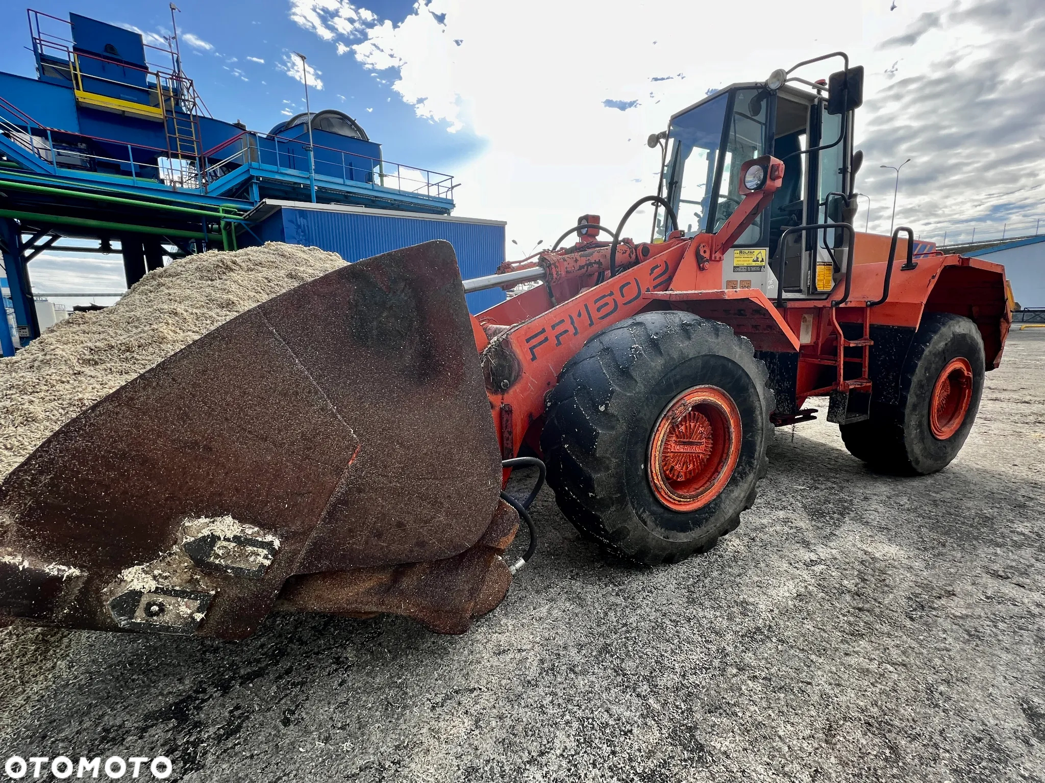 Hitachi ładowarka Fiat FR160 wysoki WYSYP - 12