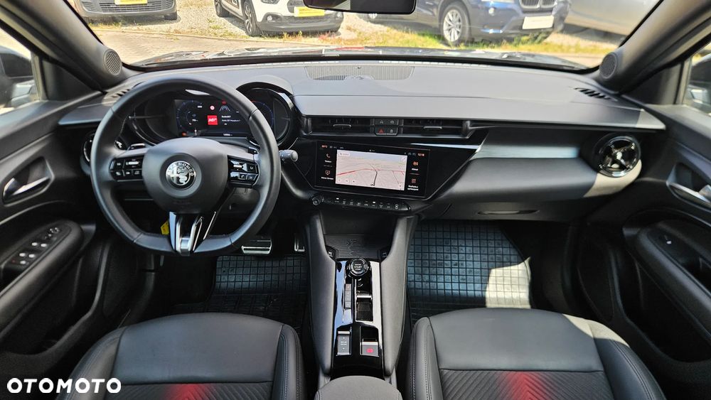 Alfa Romeo Junior 1.2 mHEV Ibrida Speciale eDCT - 7