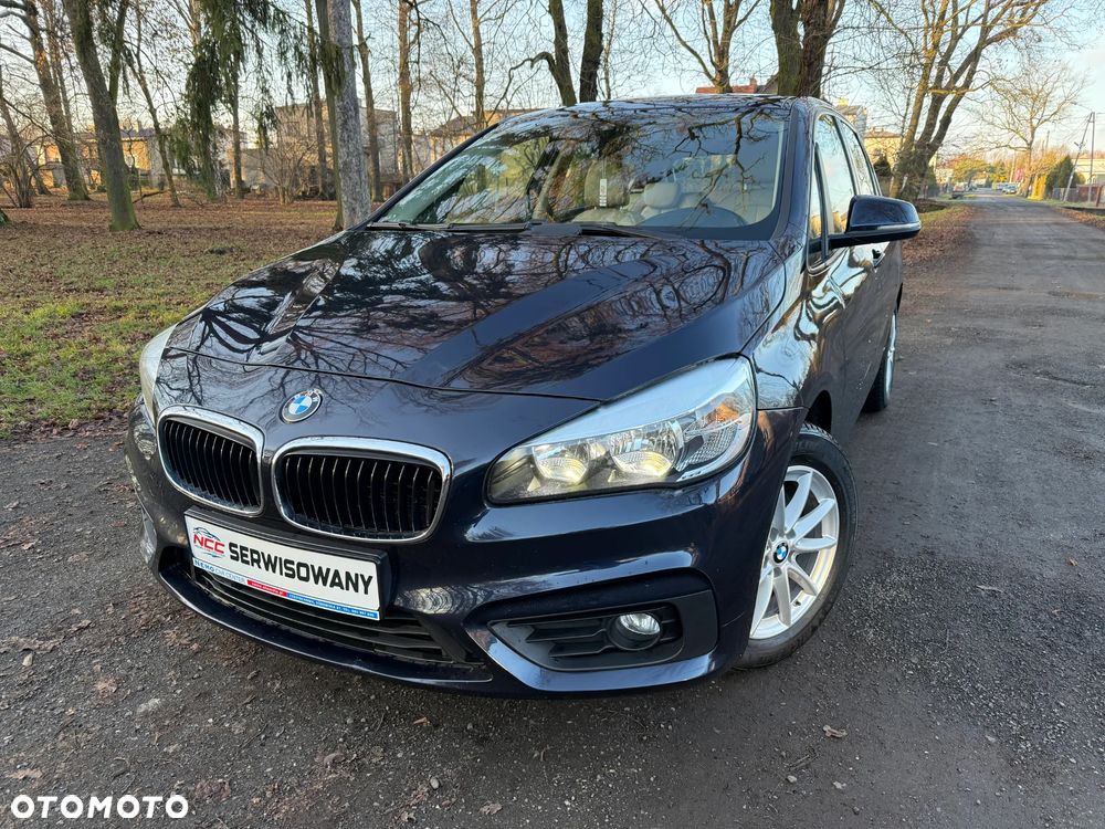 BMW Seria 2 216d Luxury Line - 2