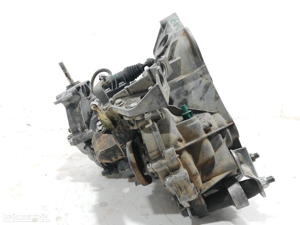 CAIXA VELOCIDADES FIAT PUNTO 2003 - 3