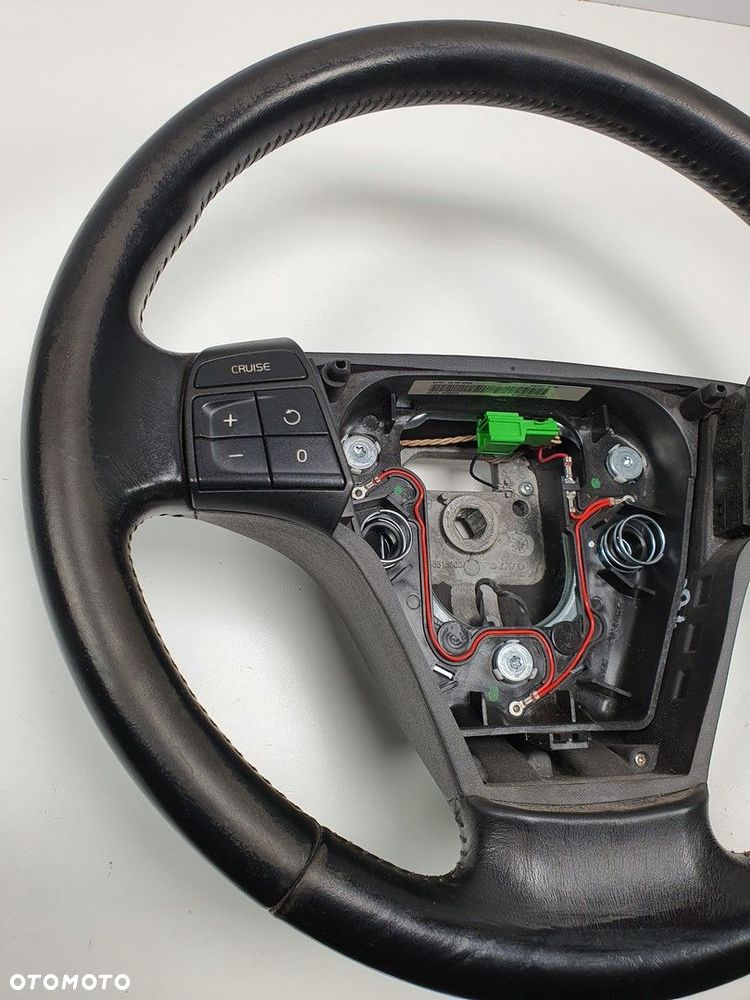 KIEROWNICA MULTIFUNKCJA VOLVO C70 II 9466979 - 3