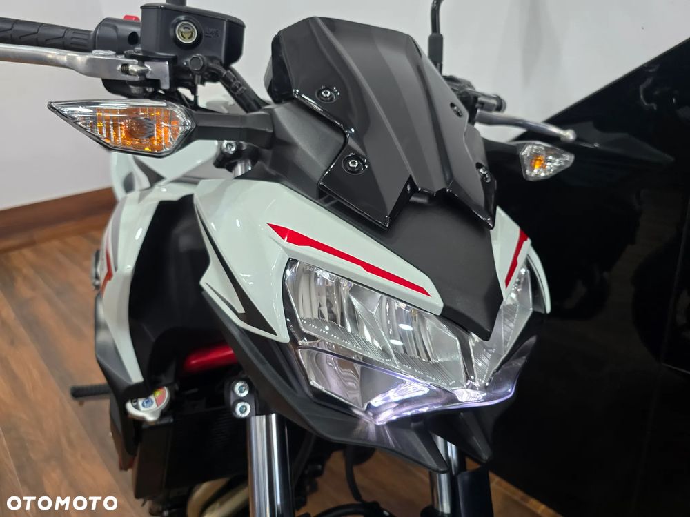 Kawasaki Z 650 - 19