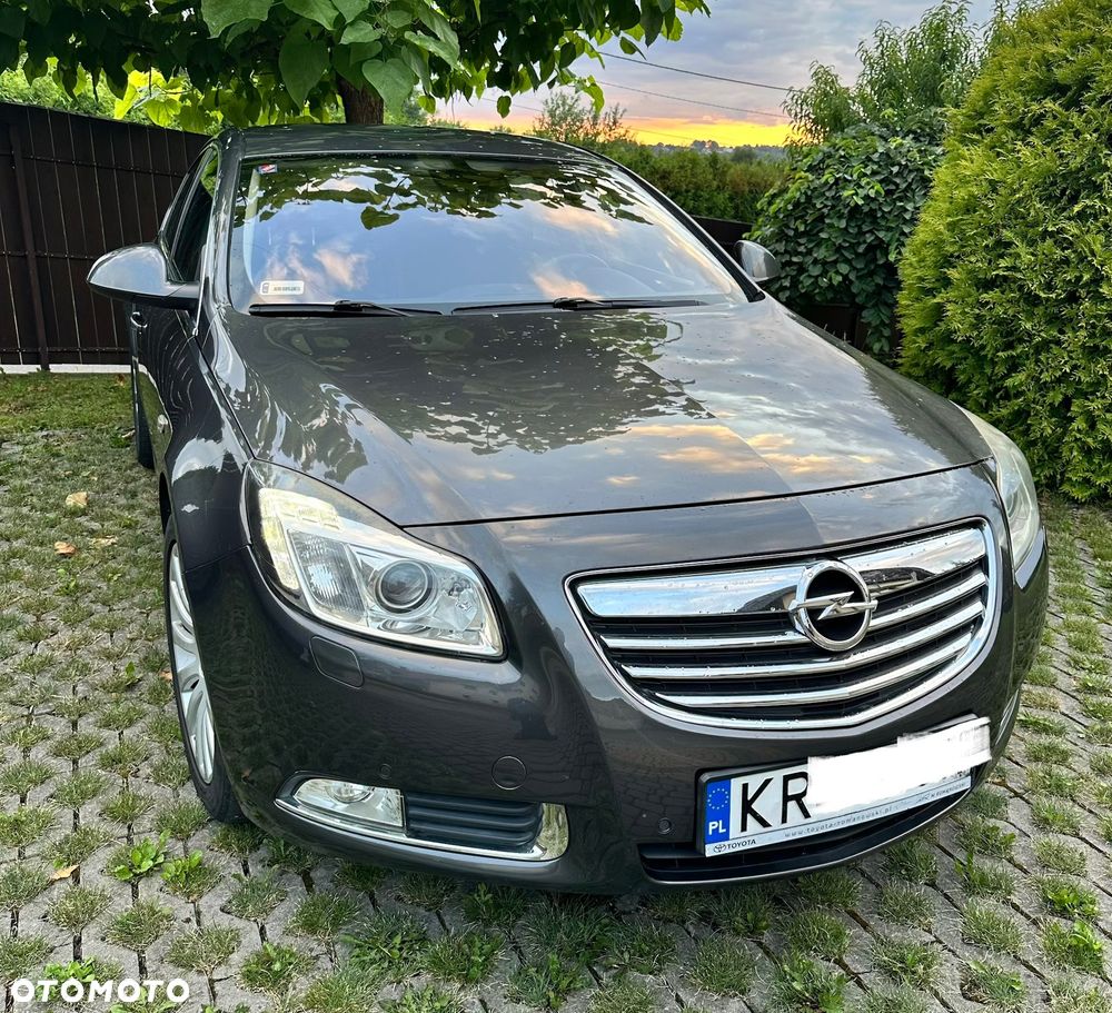 Opel Insignia 2.0 T Cosmo - 1