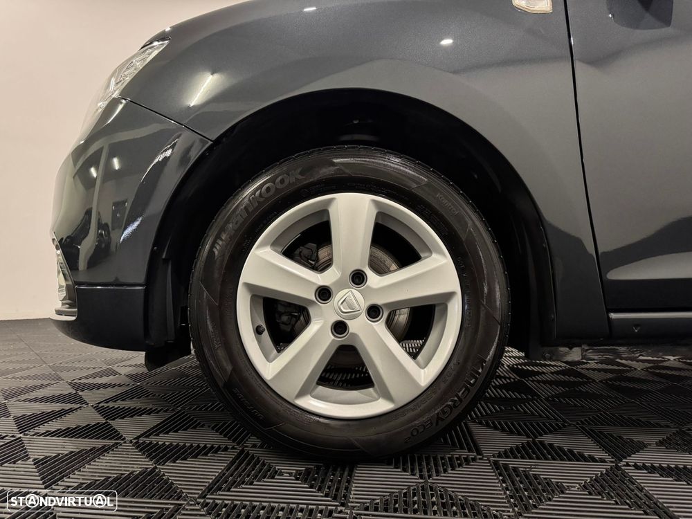 Dacia Logan 1.5 dCi Confort - 11
