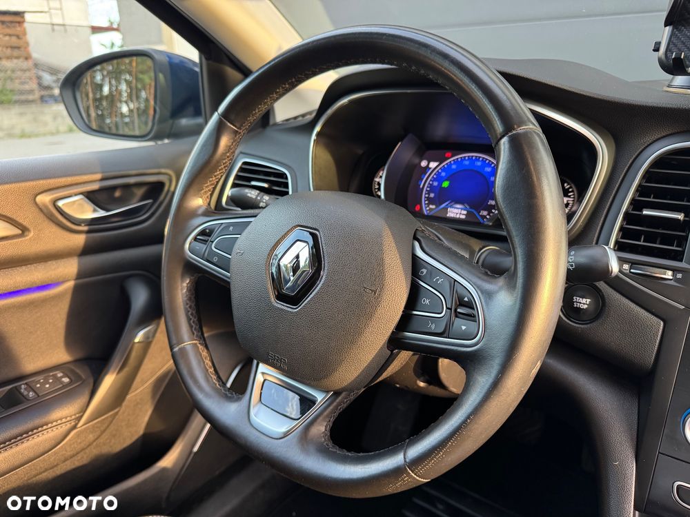 Renault Megane TCe 140 GPF EDC LIMITED - 27
