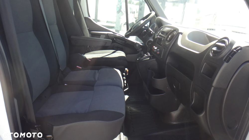 Renault Master - 9