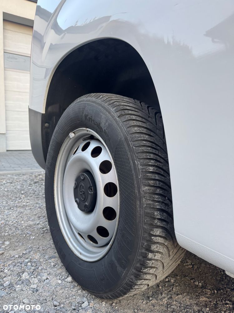 Toyota PROACE city - 17