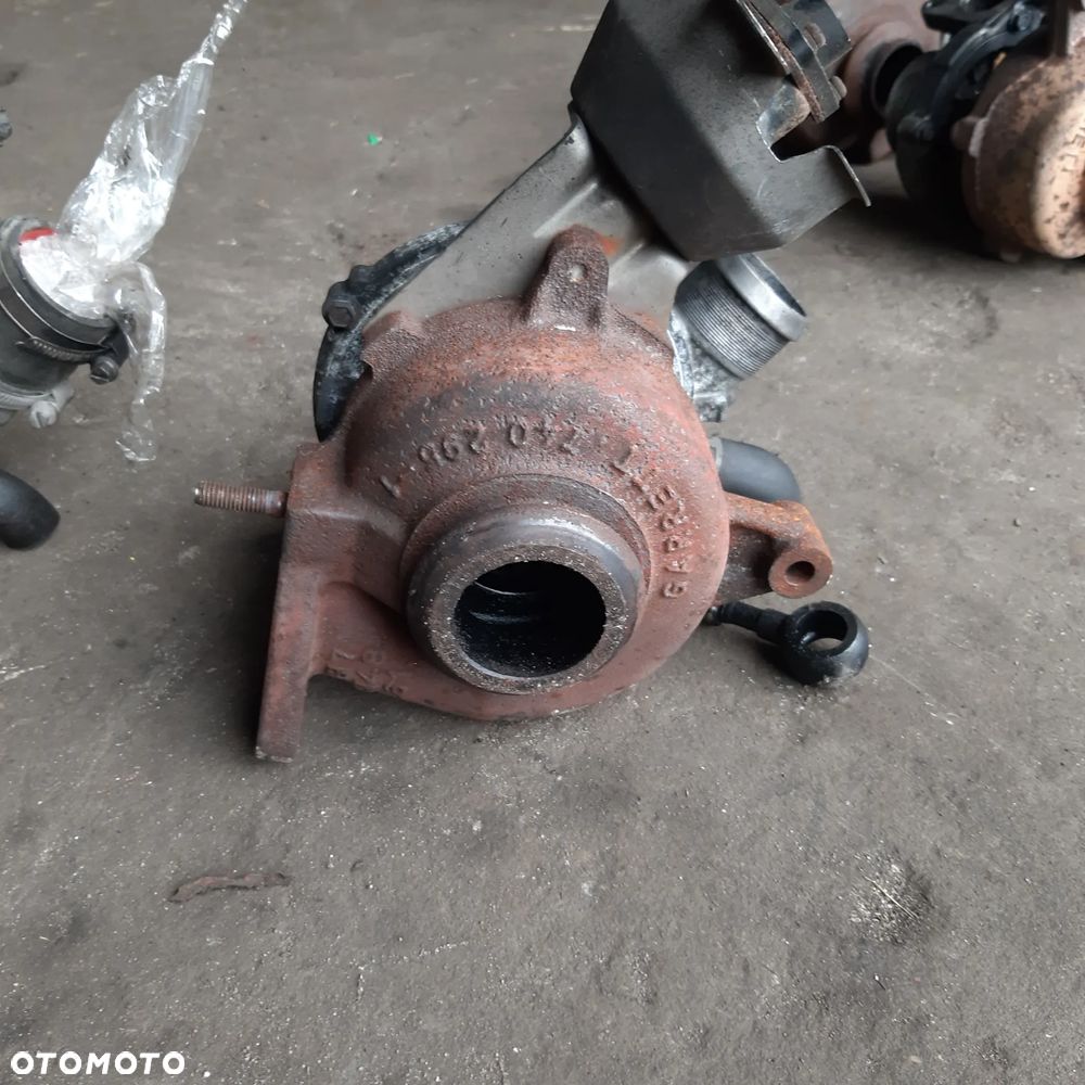 Turbosprężarka Ford Focus C-max 2.0 TDCI 9647105580 - 2