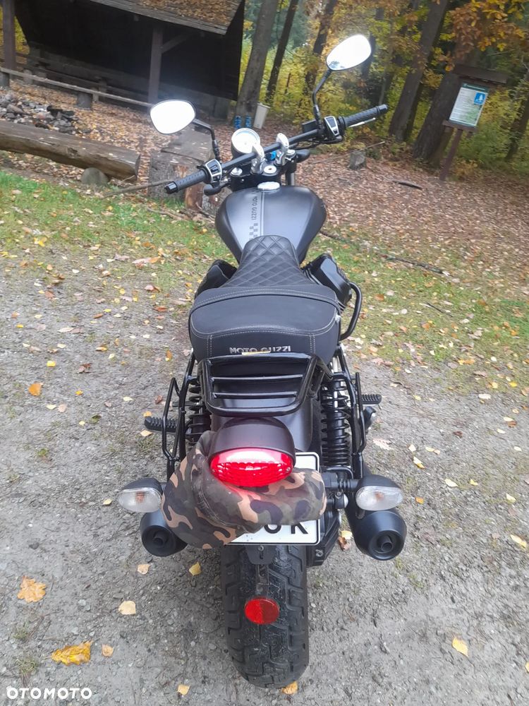 Moto Guzzi V9 - 4