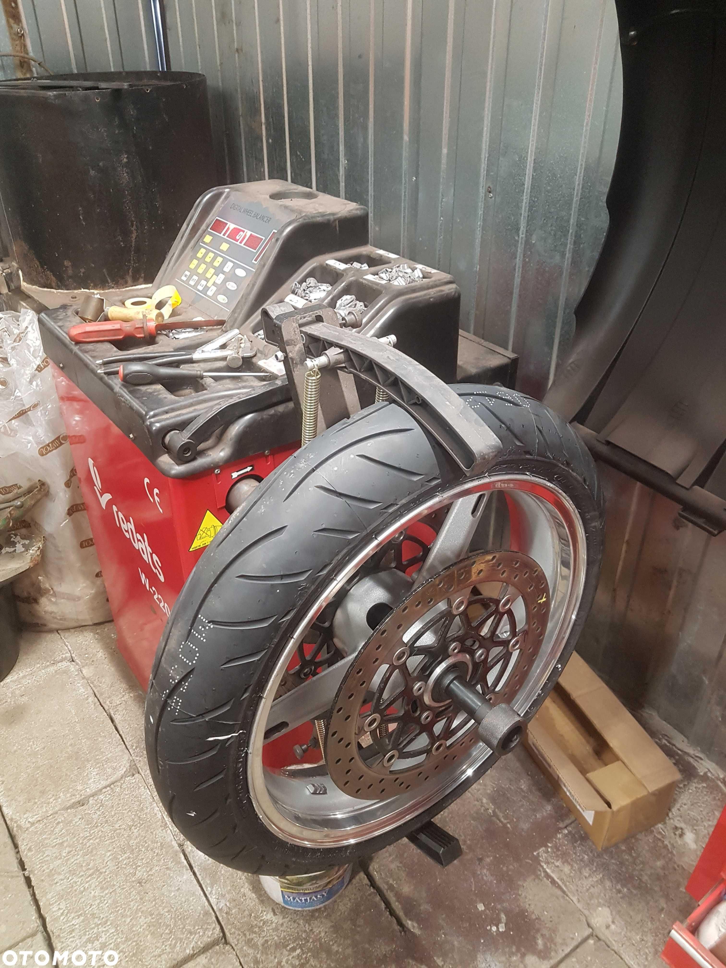 190/55 Zr17 Continental Conti Road Attack 3 DOT 0621 gs fjr - 8