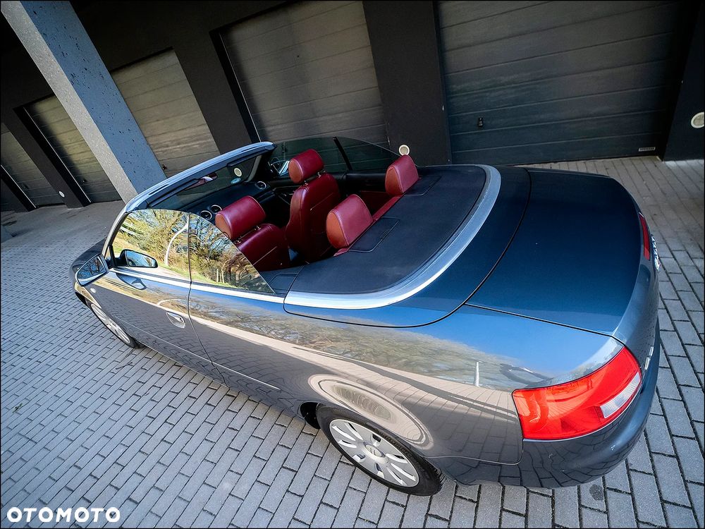 Audi A4 Cabrio - 1