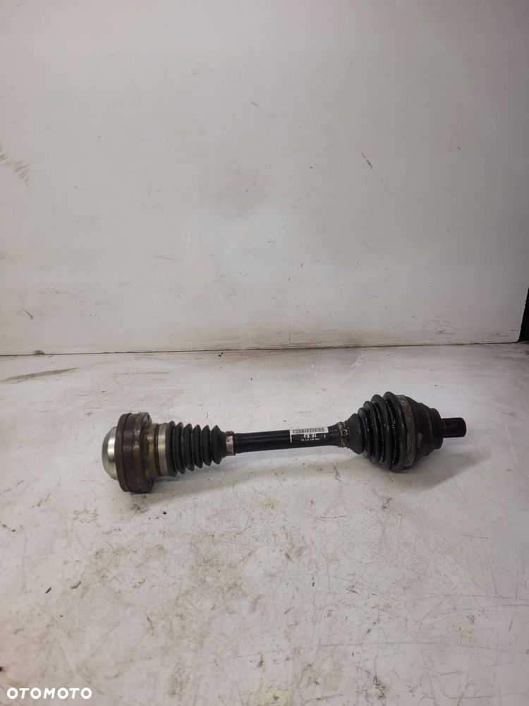 PÓŁOŚ LEWA PRZEDNIA AUDI VW SEAT 1K0407271EE 1E EJ - 1