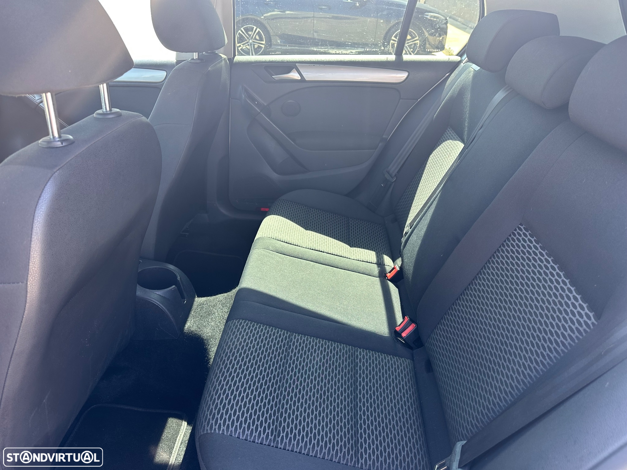 VW Golf 1.6 TDi Trendline - 36