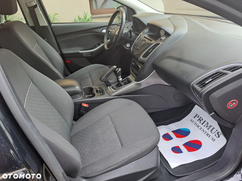 Ford Focus - 13