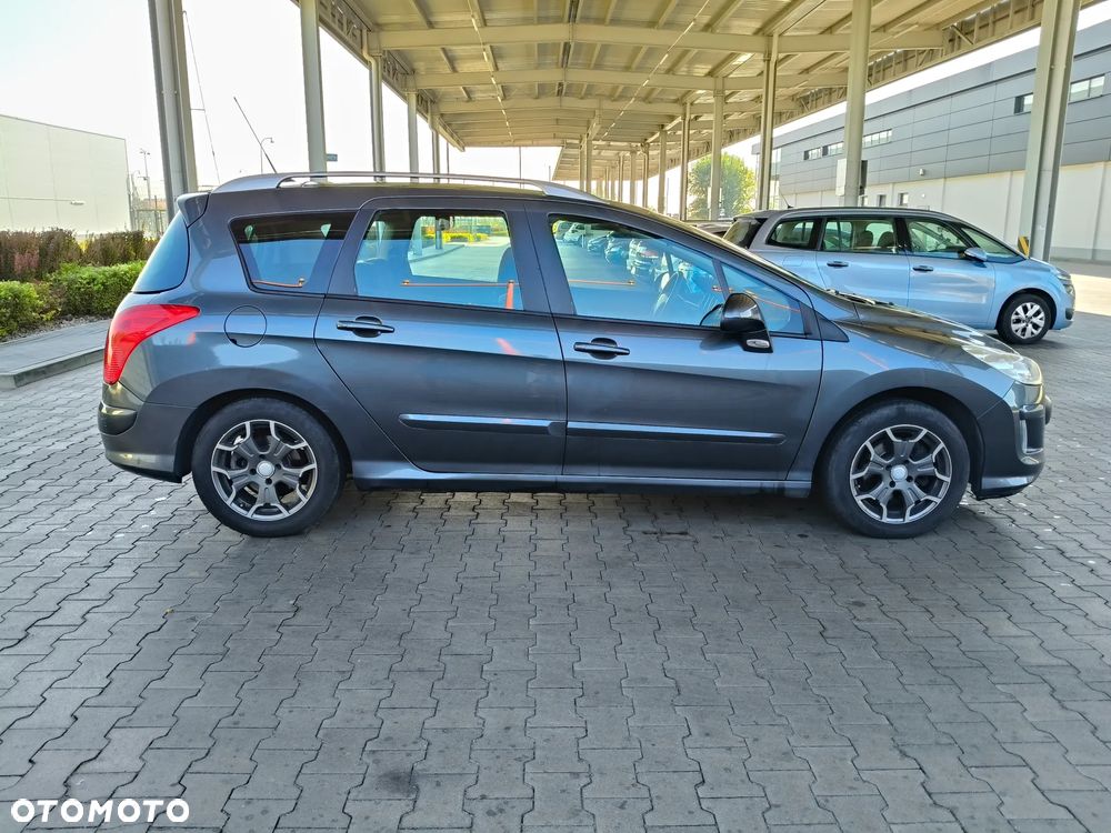Peugeot 308 1.6 Trendy - 6