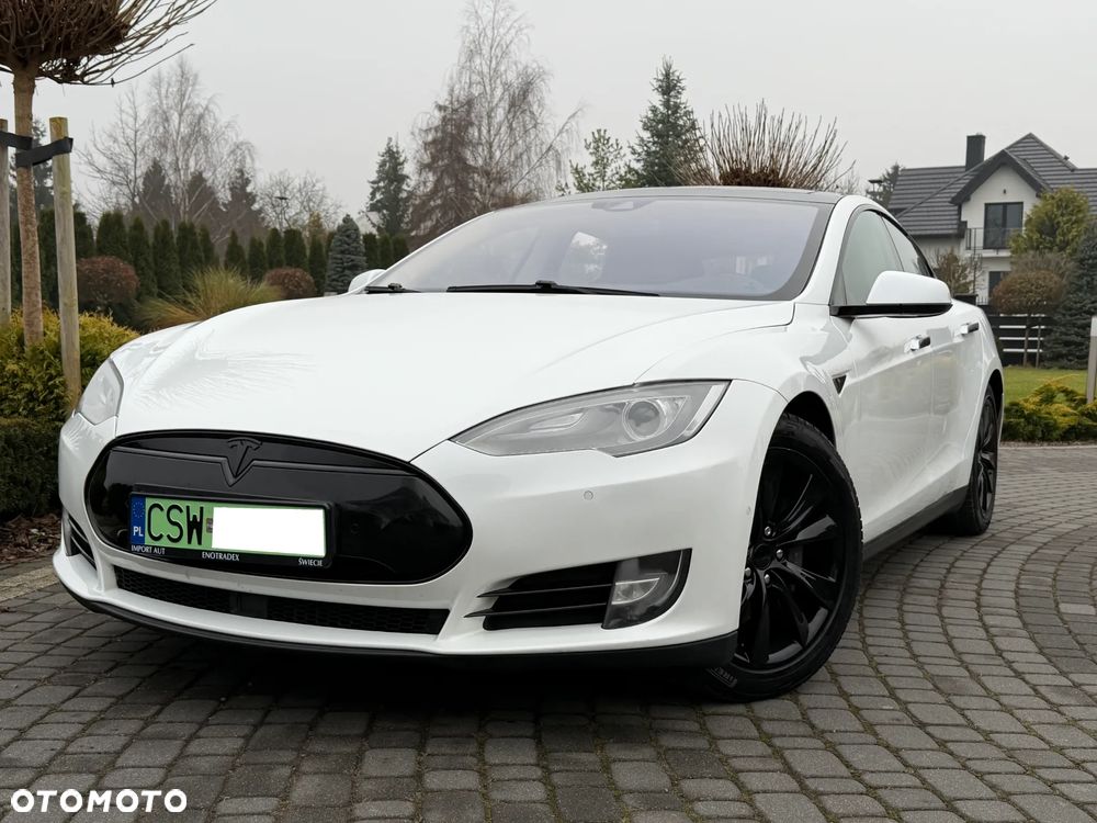 Tesla Model S 85D Allradantrieb - 1