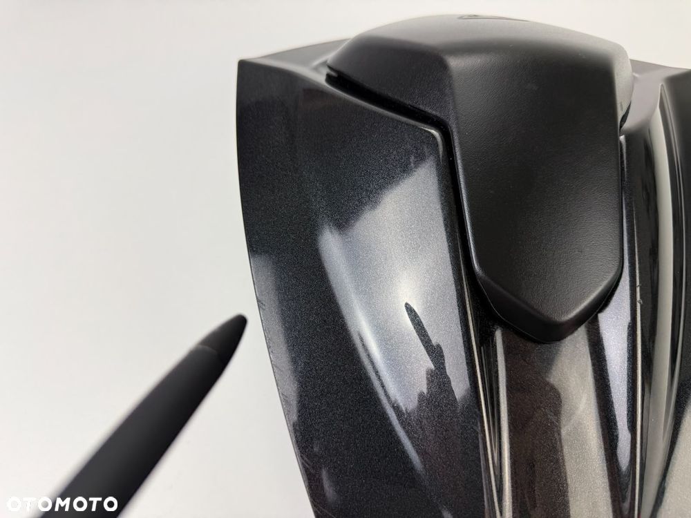 Nakładka siedzenia pasażera Triumph Street Triple 765 RS 2022- - 10